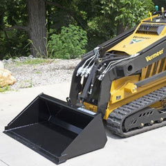 Blue Diamond Mini Skid Steer Bucket Low Profile With Smooth Edge